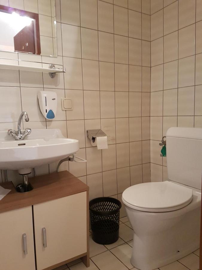 וויירג Seegasthof Zur Landeroith מראה חיצוני תמונה